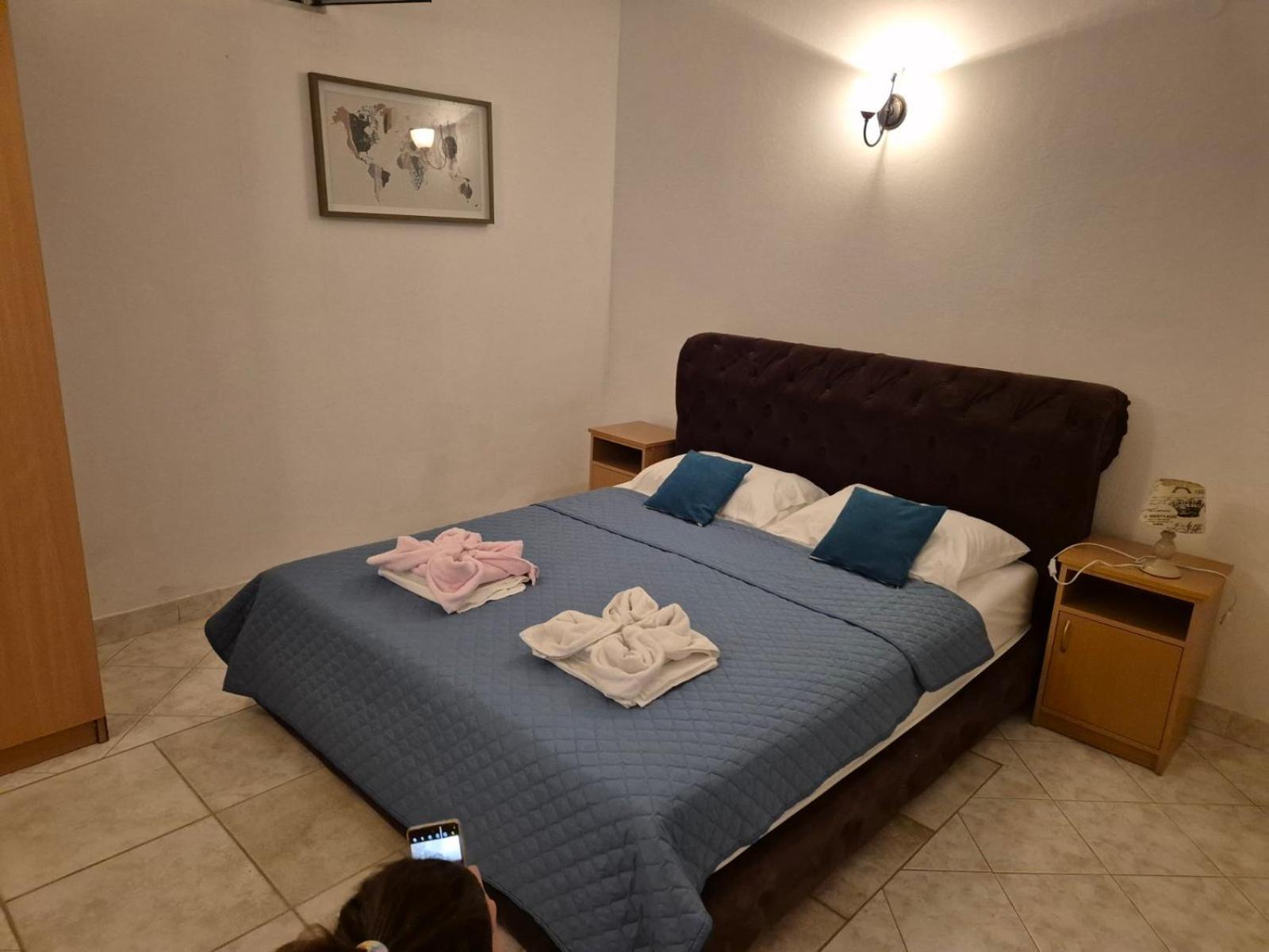 Villa Nikola Kentera Sveti Stefan Bagian luar foto